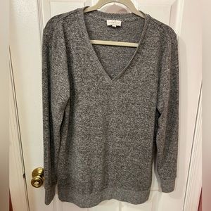 Lucky Brand Grey V Neck Sweater Size S